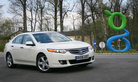 Honda Accord оторвался от старых конкурентов