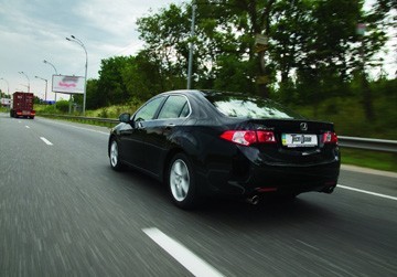 Honda Accord - продвижение по служебной лестнице...